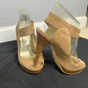 Michael Shannon - Tan - Suede - Size 7M